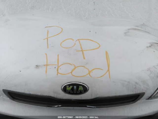 KNDJP3A54E7048756 KIA SOUL +