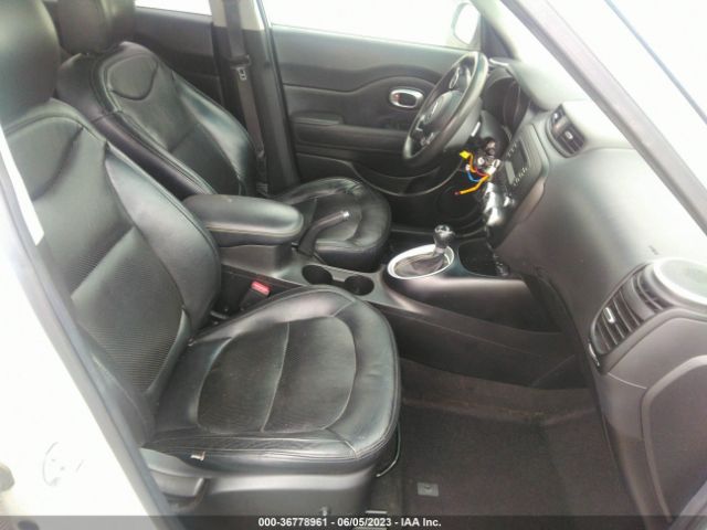 KNDJP3A54E7048756 KIA SOUL +