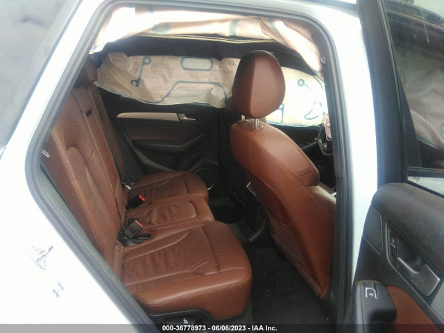 WA1DMBFP0EA125744 Audi Q5 Premium Plus