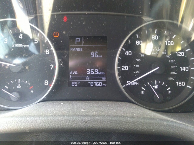 Hyundai ELANTRA SE 2018 5NPD74LF0JH311341 Image 9