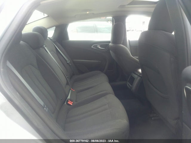 1C3CCCAB6FN682047 Chrysler 200 Limited
