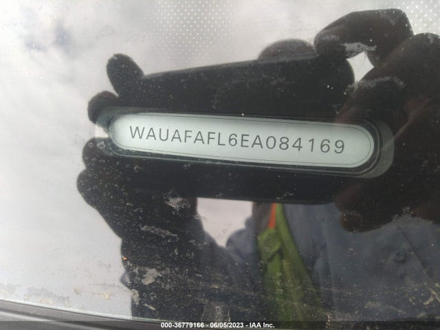 WAUAFAFL6EA084169 Audi A4 PREMIUM