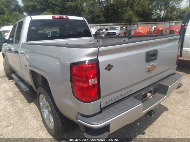 Chevrolet Silverado 1500 Custom 2018 1GCRCPEH3JZ109541 Image 3