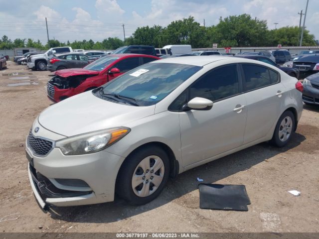 KNAFK4A66F5329986 KIA FORTE LX