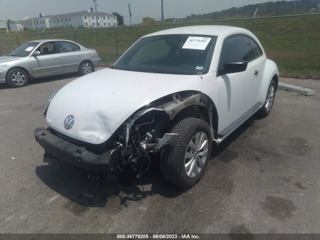 3VWF17AT2EM651124 Volkswagen Beetle Coupe 1.8t Entry