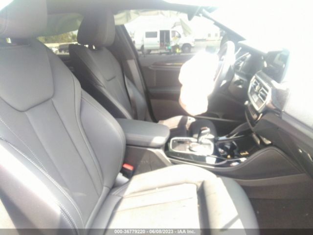5UX43DT02N9L91536 BMW X4 M40i
