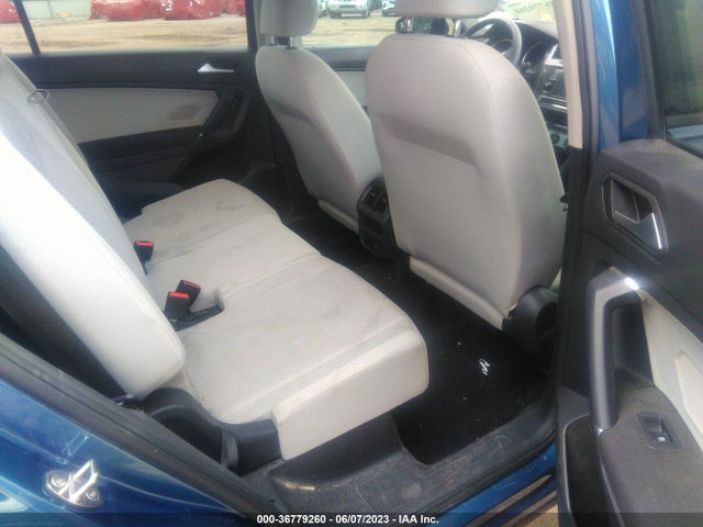 3VV1B7AX9LM039899 Volkswagen TIGUAN S