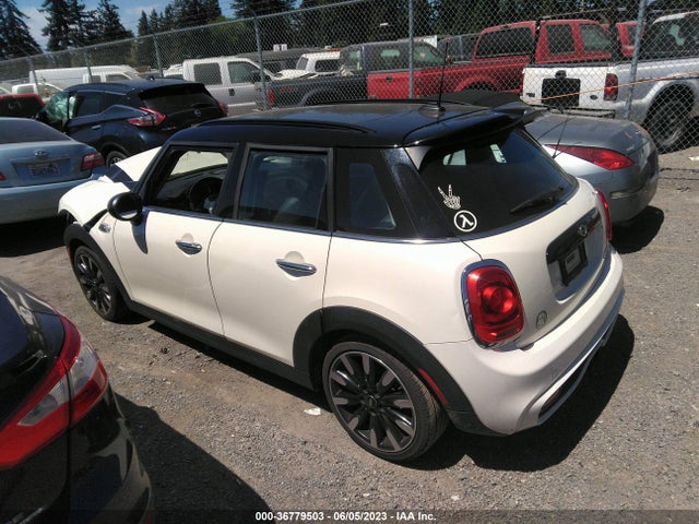 WMWXU3C57F2B62197 Mini Cooper Hardtop 4 Door S