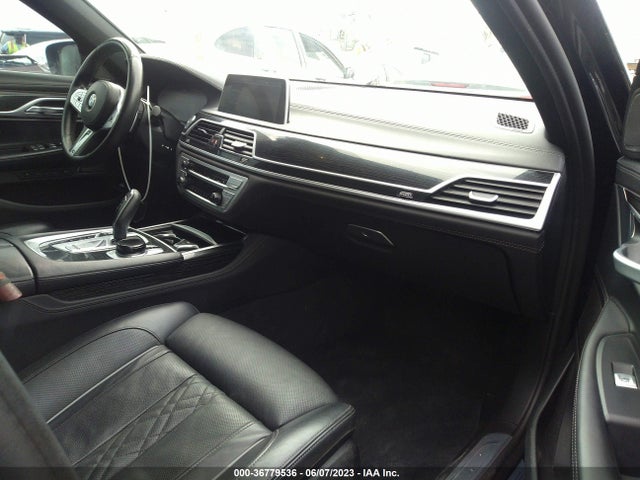 2022 BMW 7 Series, VIN: WBA7U2C05NCH82117
