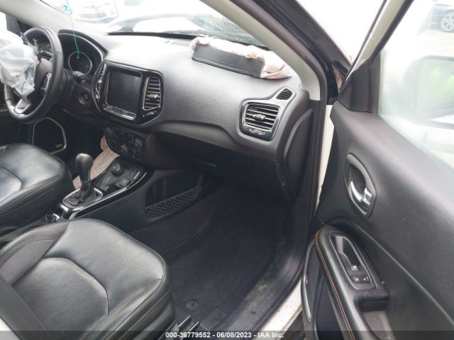 3C4NJDCB1JT232425 Jeep Compass Limited