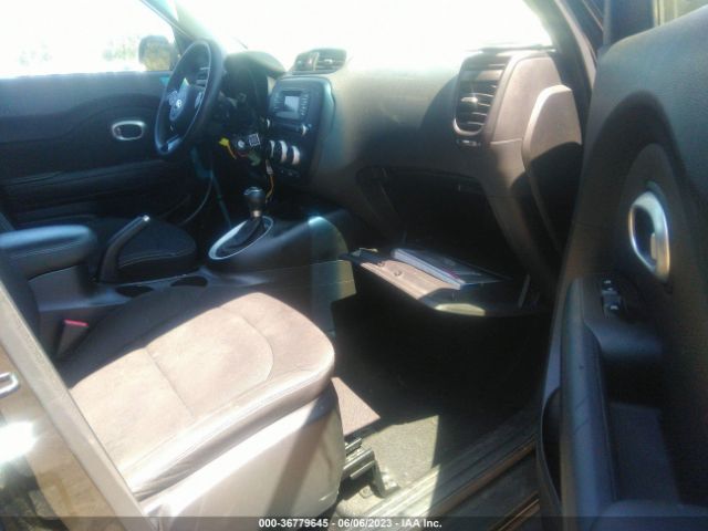 KNDJN2A28E7036499 KIA Soul Base