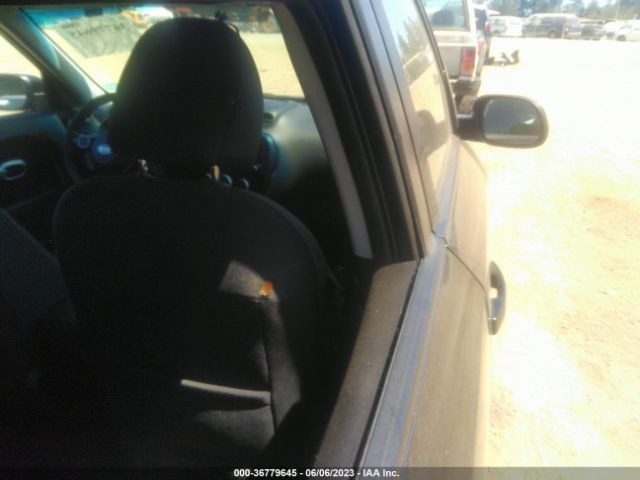 KNDJN2A28E7036499 KIA Soul Base