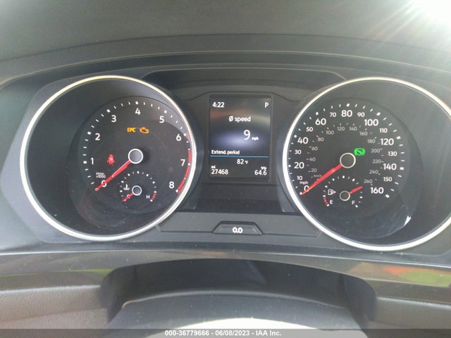 Volkswagen TIGUAN S 2018 3VV0B7AXXJM021744 Image 8