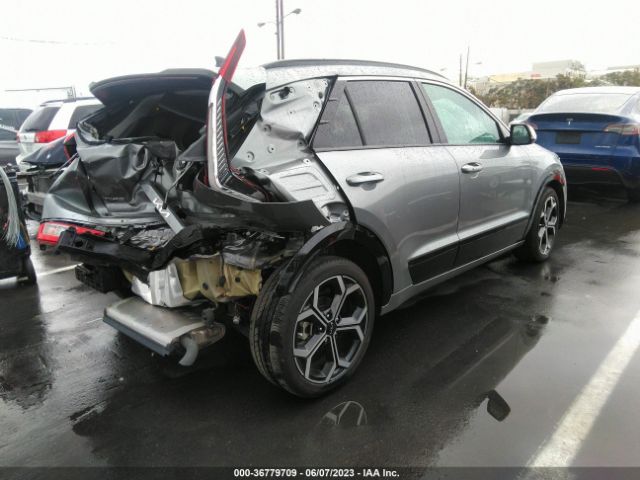 KNDCR3LE8P5033045 KIA Niro Ex Touring