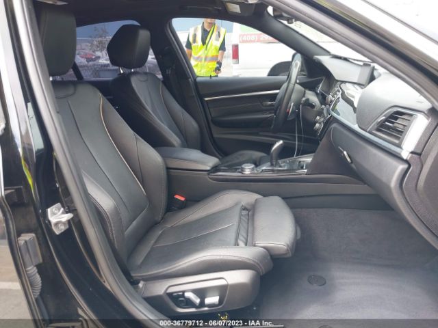 WBA8B9G5XHNU50009 BMW 3 Series 330i