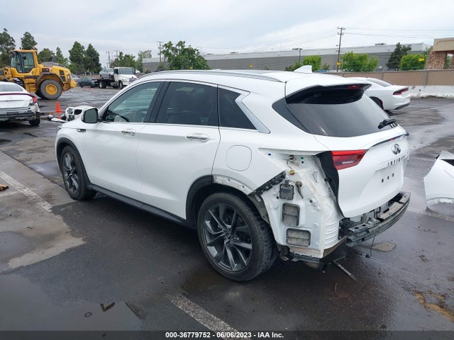 3PCAJ5M17KF123994 Infiniti Qx50 Essential