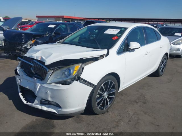 1G4PR5SK8H4110083 Buick Verano Sport Touring
