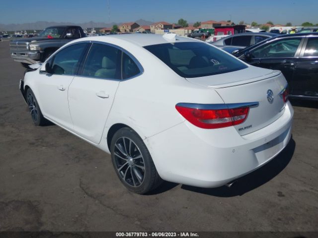 1G4PR5SK8H4110083 Buick Verano Sport Touring