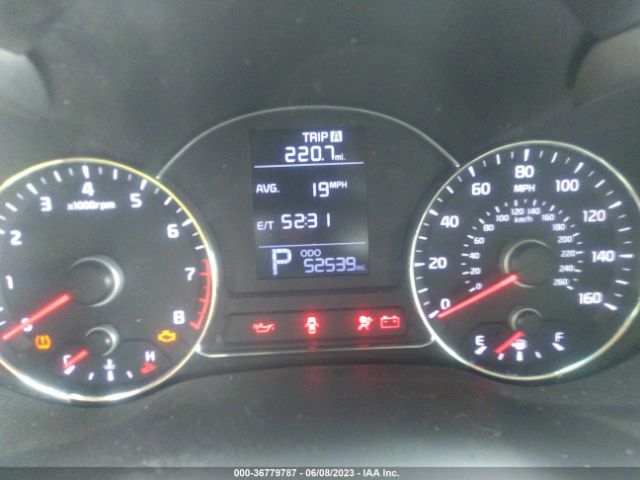KNAFX4A64F5385619 KIA FORTE LX