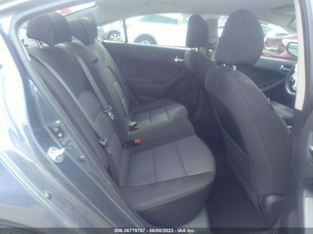 KNAFX4A64F5385619 KIA FORTE LX