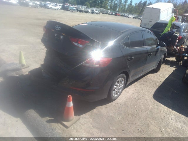 Hyundai ELANTRA SE 2018 5NPD74LF6JH251825 Image 5