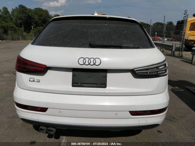 WA1HCCFS5JR005741 Audi Q3 Premium Plus