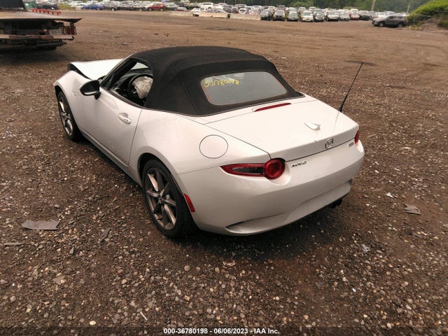 2016 MAZDA MX-5 MIATA GRAND TOURING VIN: JM1NDAD71G0101548