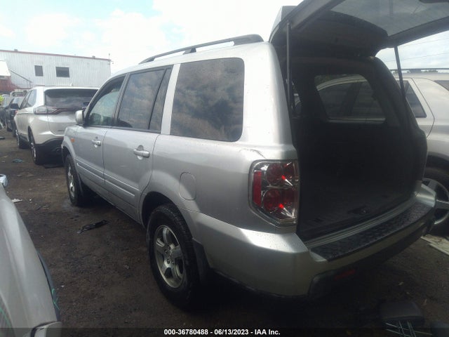 2006 HONDA PILOT EX-L VIN: 5FNYF185X6B027773
