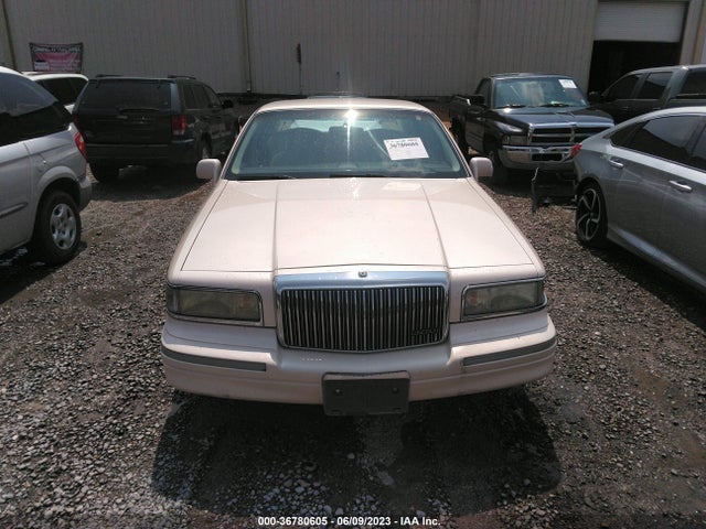 1995 LINCOLN TOWN CAR CARTIER VIN: 1LNLM83W6SY700136