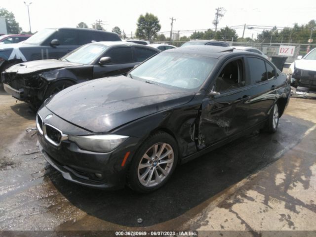WBA8E1G52GNT37078 BMW 3 Series 320i