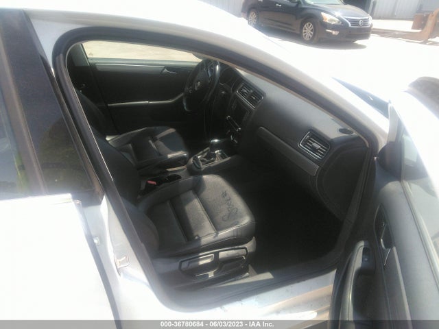 3VWDB7AJ1HM206073 Volkswagen Jetta 1.4t Se
