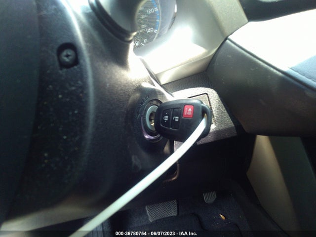 2017 TOYOTA RAV4 LE VIN: 2T3ZFREV2HW345830