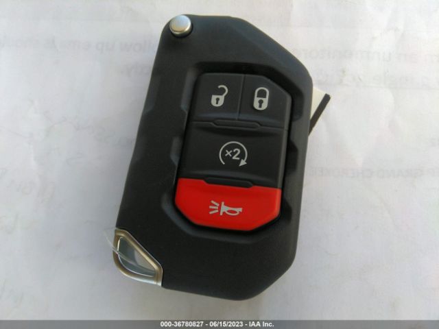 1C4HJXCG8LW118333 Jeep Wrangler Rubicon