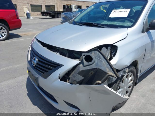 3N1CN7AP7EL863099 Nissan Versa S Plus