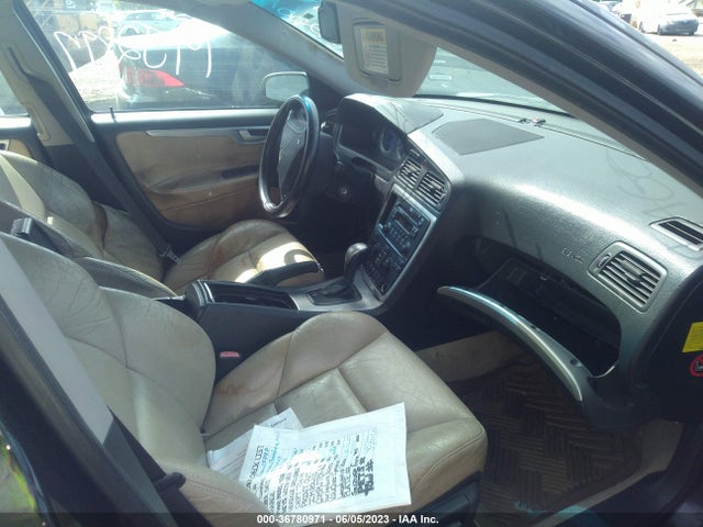 2005 VOLVO S60 R VIN: YV1RH527352484954