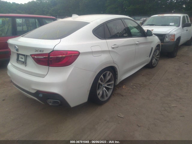 2015 BMW X6, VIN: 5UXKU2C54F0F95543
