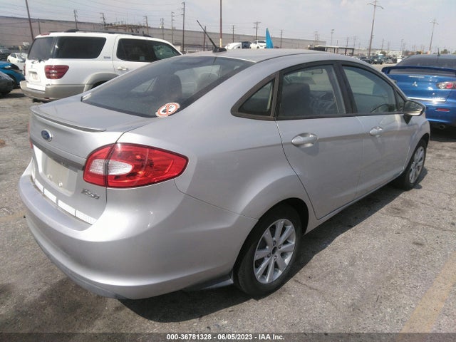 2011 FORD FIESTA SE VIN: 3FADP4BJ0BM154501