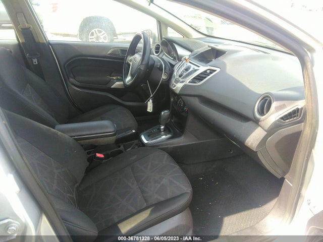 2011 FORD FIESTA SE VIN: 3FADP4BJ0BM154501
