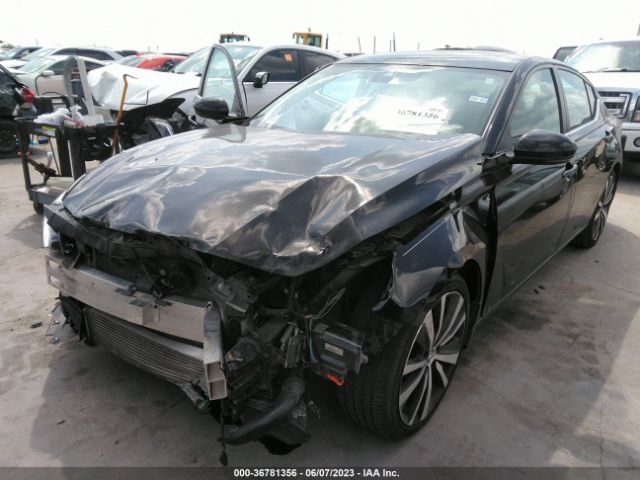 1N4AL4CV3LC153555 Nissan Altima 2.0 Sr