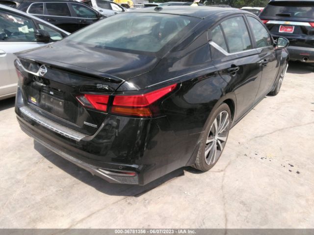 1N4AL4CV3LC153555 Nissan Altima 2.0 Sr