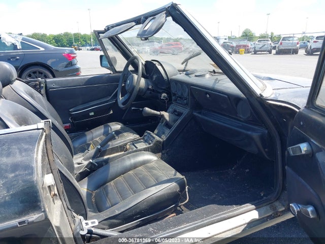 1986 ALFA ROMEO VELOCE 2000 SPIDER VIN: ZARBA5415G1043555