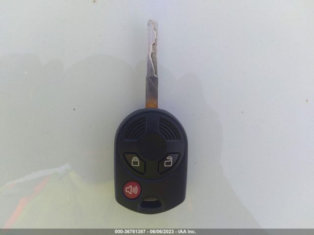 1FMCU9G92HUA69542 Ford ESCAPE SE