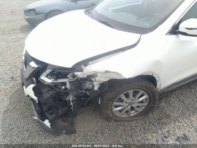 KNMAT2MV2HP539266 Nissan ROGUE SV