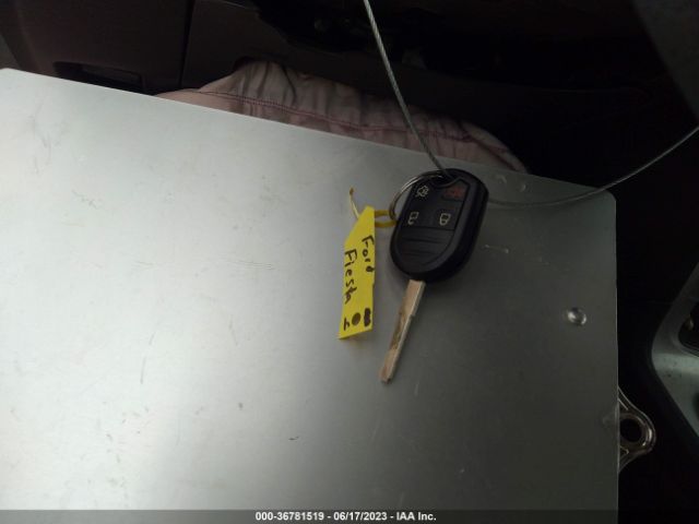 3FADP4EJ9KM115952 Ford FIESTA SE