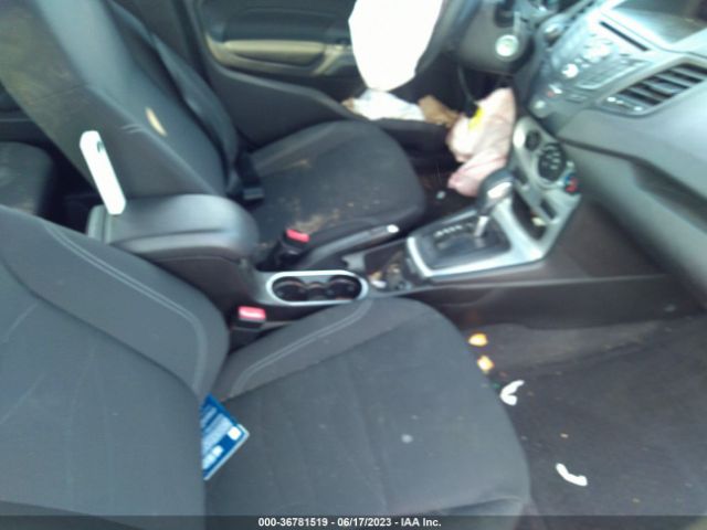 3FADP4EJ9KM115952 Ford FIESTA SE