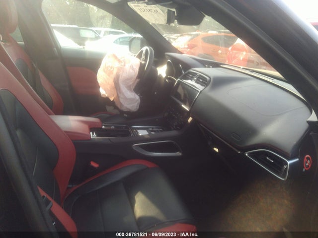 2019 JAGUAR F-PACE SADCM2FV2KA364566 Photo 4