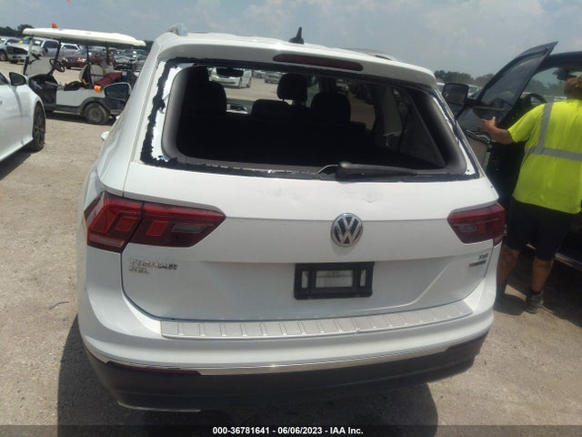 3VV2B7AX2JM103850 Volkswagen Tiguan Sel/se