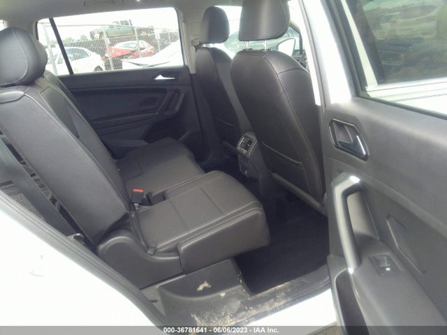 3VV2B7AX2JM103850 Volkswagen Tiguan Sel/se