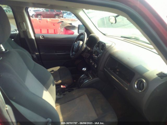 1C4NJPBB9FD318047 Jeep Patriot Sport