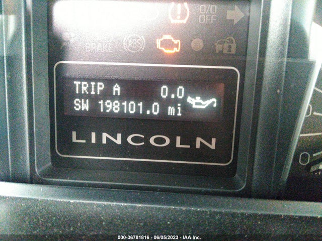 2008 LINCOLN NAVIGATOR VIN: 5LMFU28508LJ05652